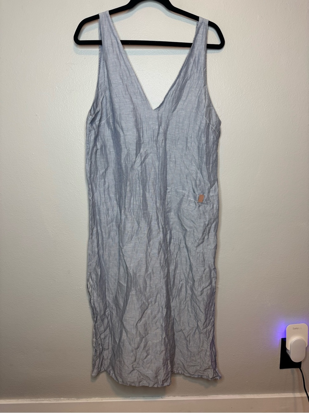 Lunya Linen Silk Double V Midi Dress Blue Pinstripe - Picture 2 of 11